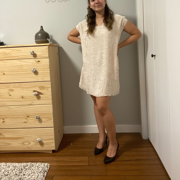 Aritzia Wilfred Velvet Dress - Picture 2 of 4